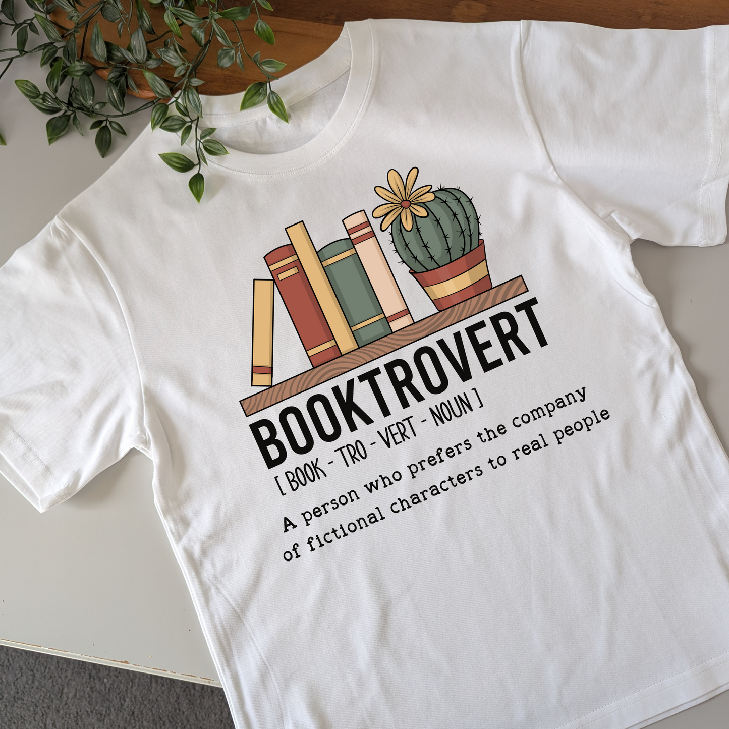 Booktrovert Tshirt