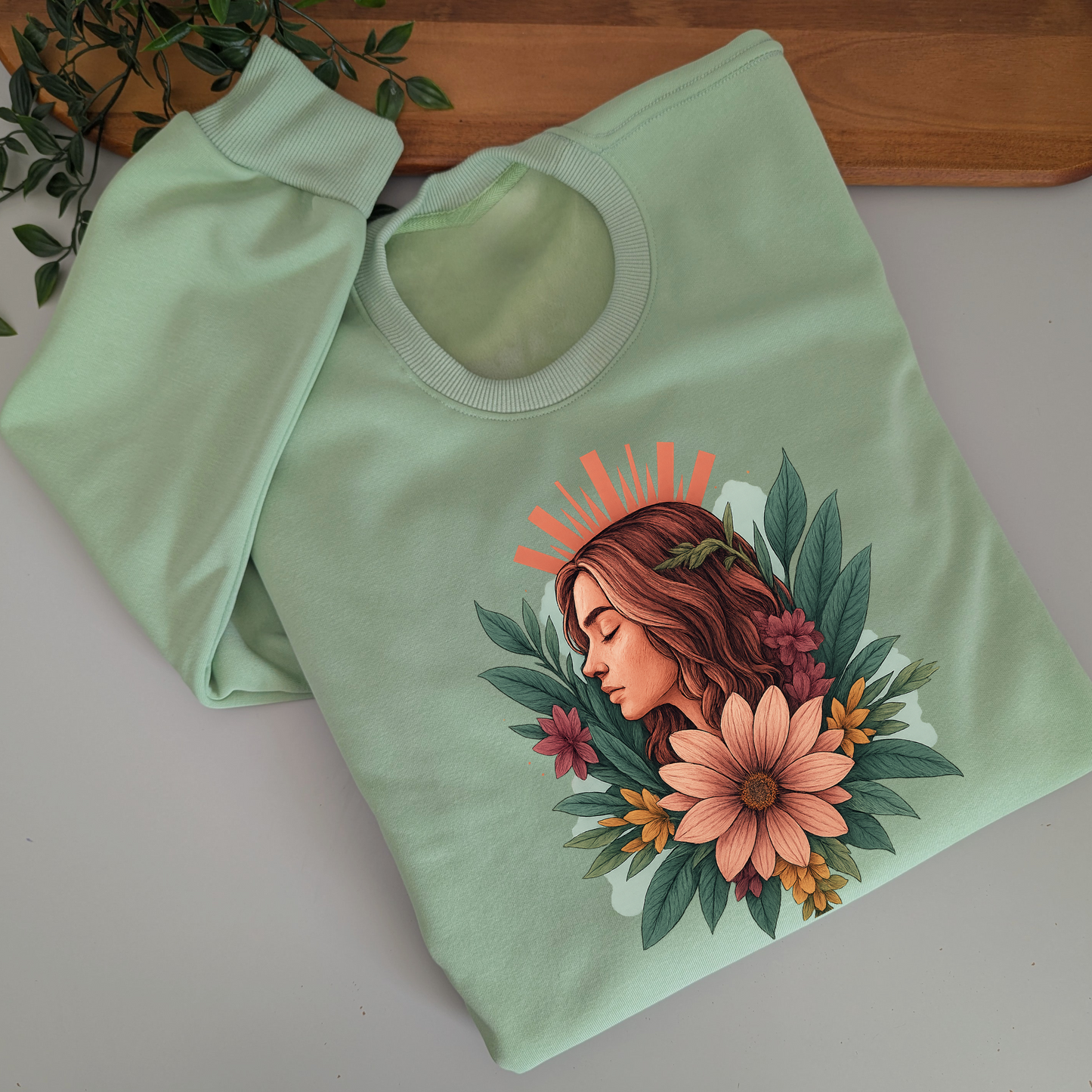 Island Goddess Crewneck Fleece Jumper