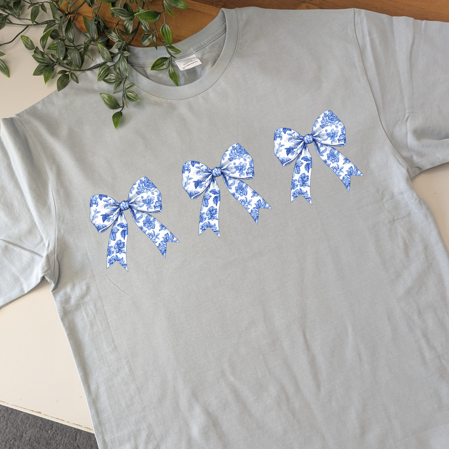 Antique Style Coquette Chinoiserie Blue Floral Tshirt