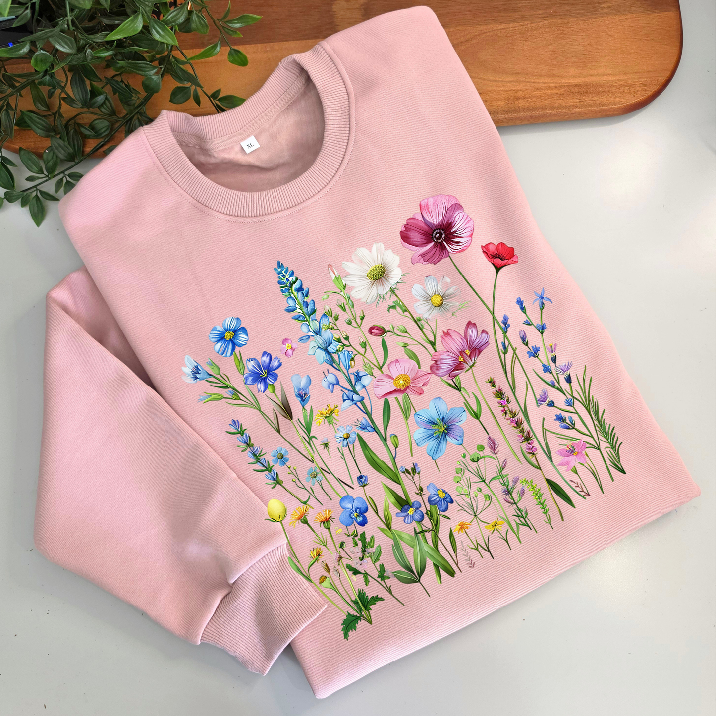 Wildflowers cute women's fleece jumper
