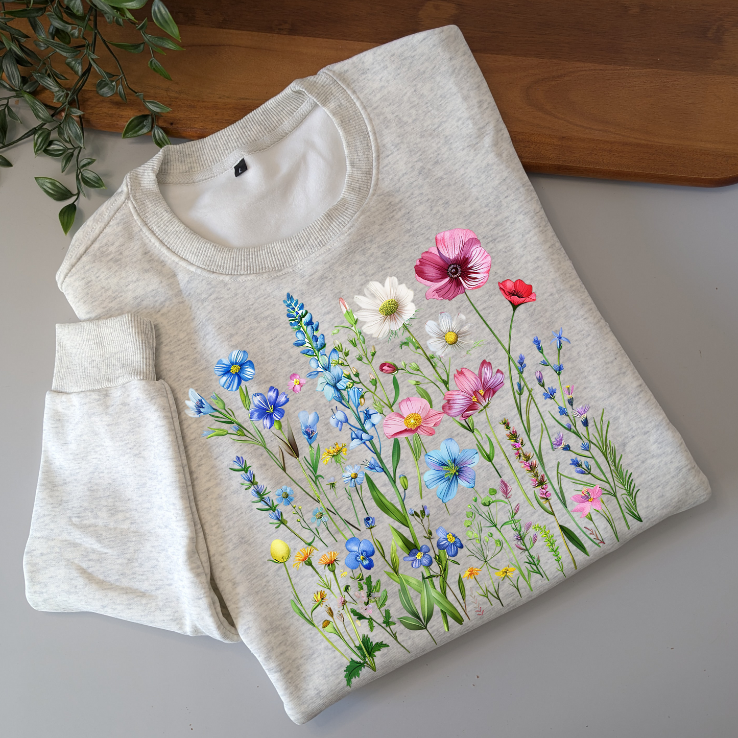 Wildflowers cute women's fleece jumper