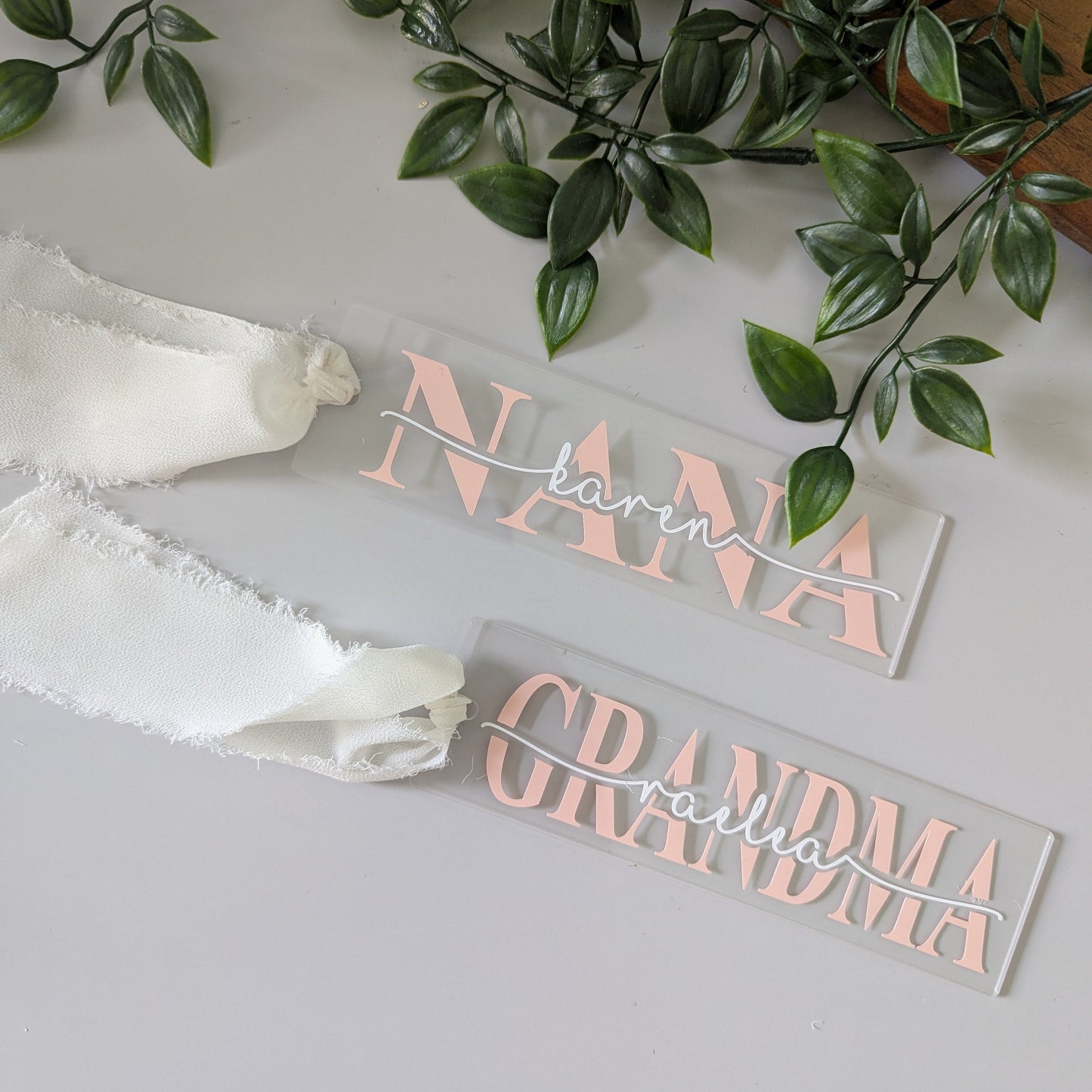 Personalised name acrylic bookmark for Mothers day. Mama, Mum, Mother, Gran, Aunty, Mummy custom bookmark with name. Wide range of colours