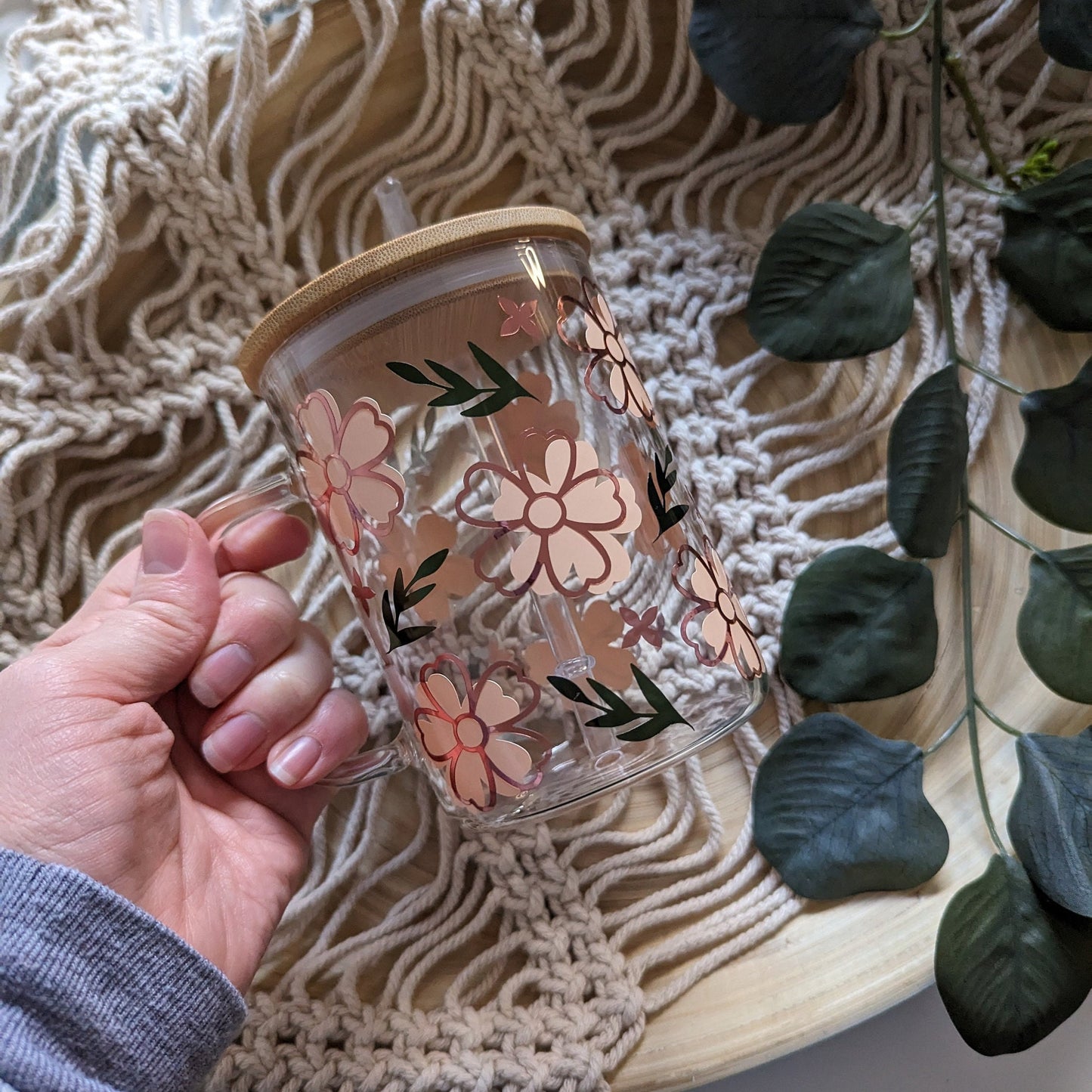 Boho cute flower 16oz glass can cup or 17oz glass mug with bamboo lid & reusable straw. Clear or frosted. Cute iced coffee cup. Iced tea